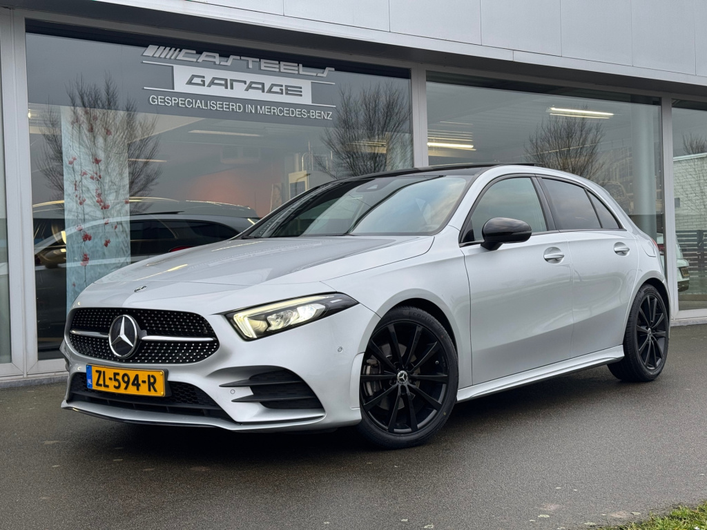 Mercedes-Benz A-Klasse 180 business solution amg night -pakket automaat , panoramadak