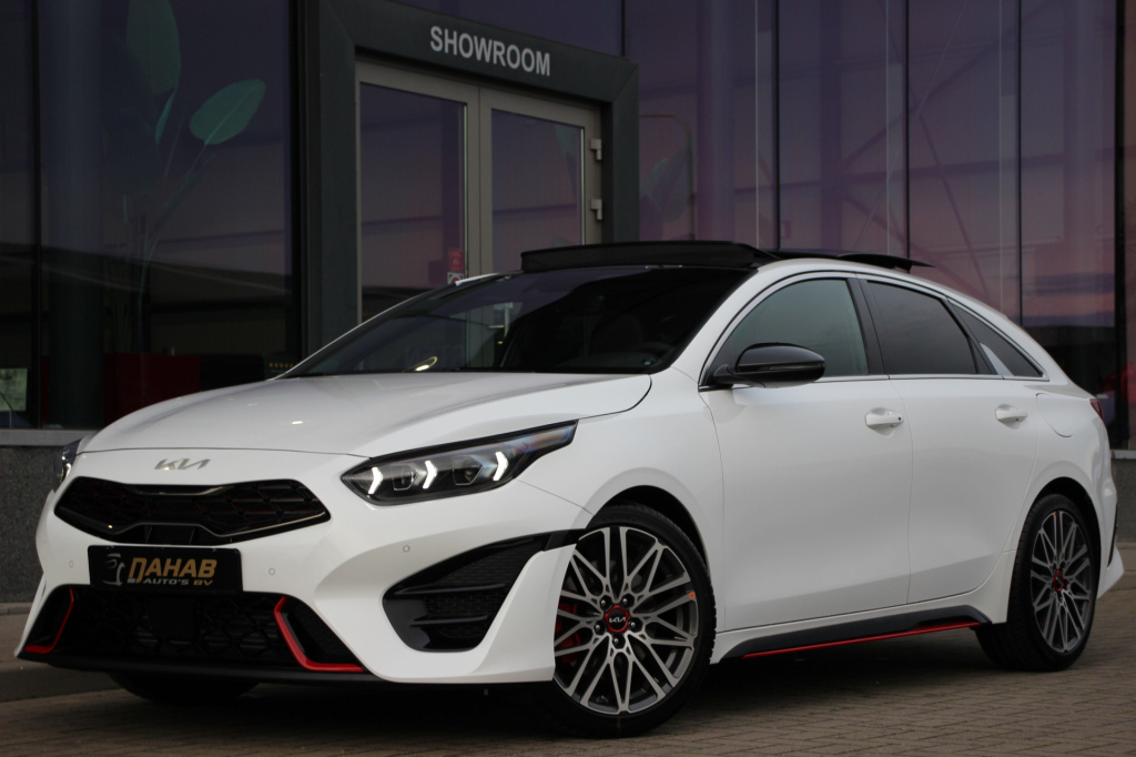 Kia Proceed 1.6 t-gdi gt | direct leverbaar | 204pk | panoramadak