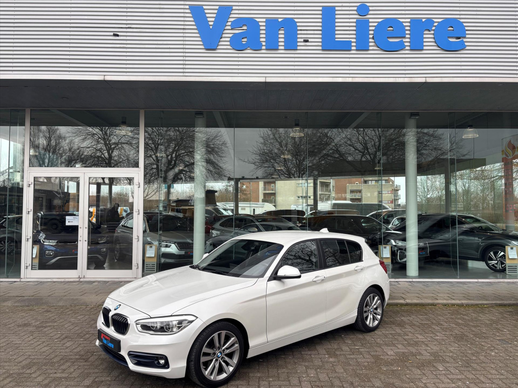 BMW 1 Serie (f20) 118i 136pk aut steptronic sport line | unieke km stand|rijklaar incl garantie.