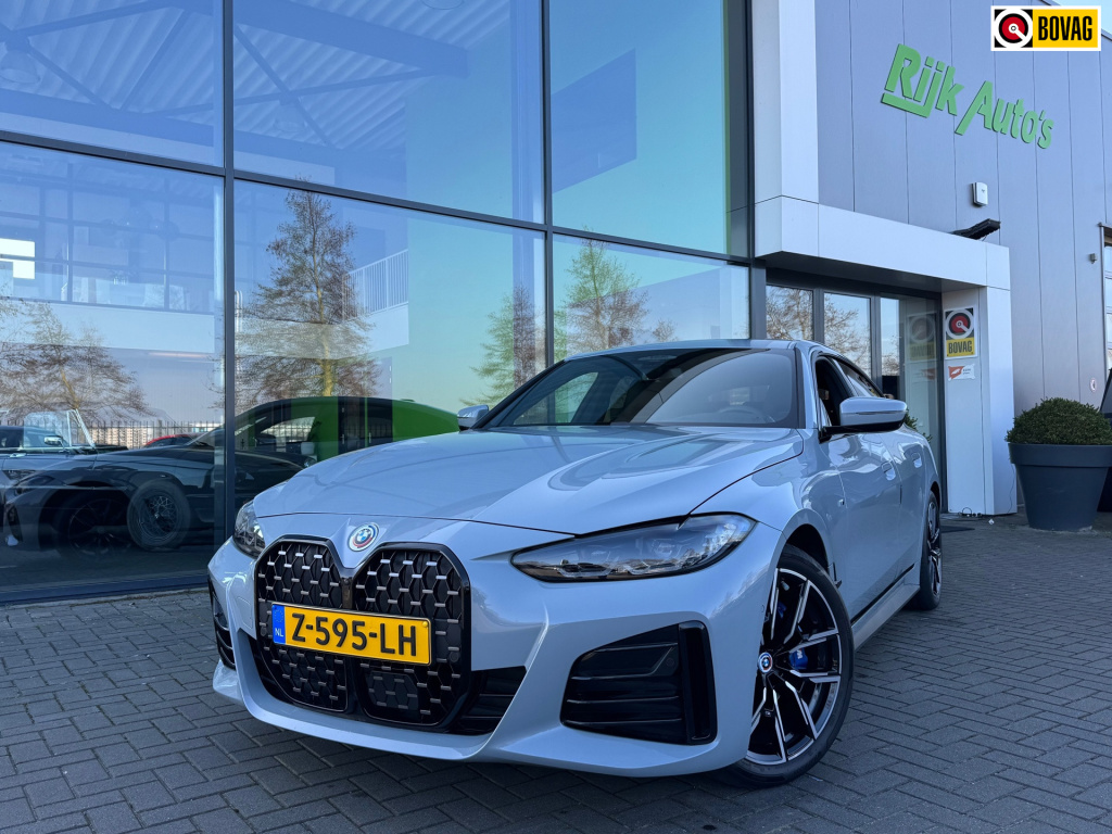 BMW 4 Serie gran coupé 430i high executive * m sport pakket * harman/kardon * 19 inch
