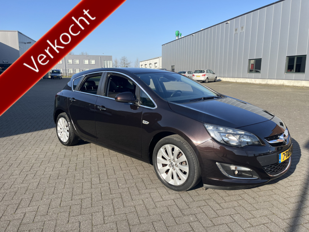 Opel Astra 1.4 turbo cosmo