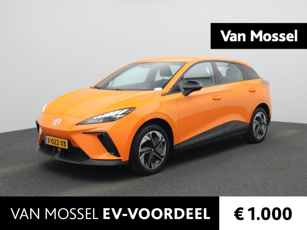 MG 4 standard 51 kwh | automaat | climate control | apple carplay/android | lage km stand | parkeer sensoren achter | dab | keyless entry