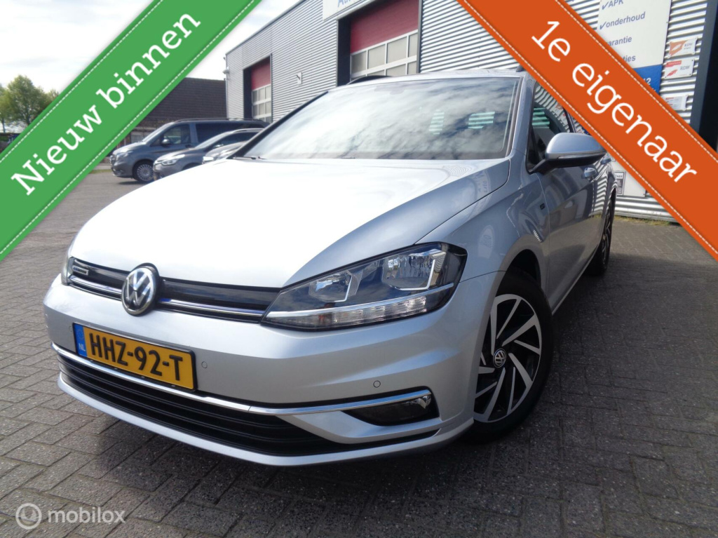 Volkswagen Golf variant 1.5 tsi highline/airco/lm velgen/trekhaak/1st eig/carplay/slechts 85000km