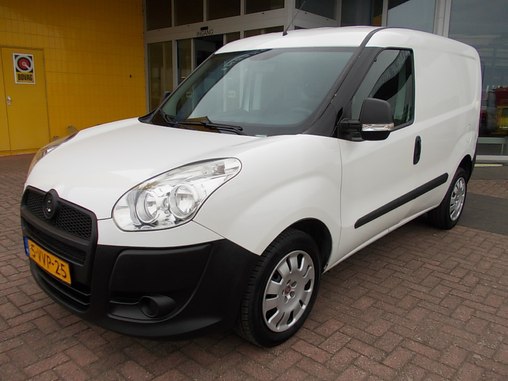 Fiat Doblo 1.4 natural power, airco, afn.b. trekhaak