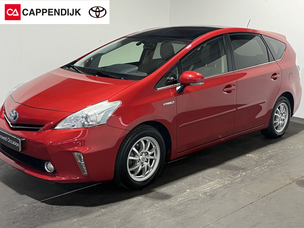 Toyota Prius wagon 7 persoons 1.8 aspiration | panodak camera |