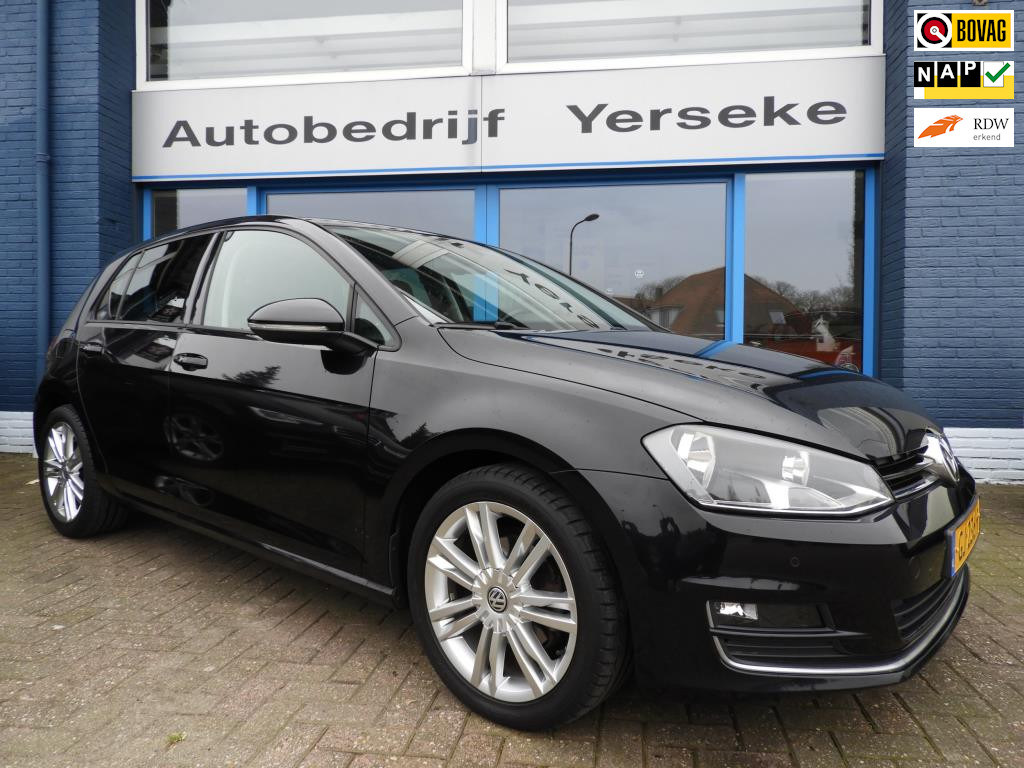 Volkswagen Golf 1.2 tsi business edition