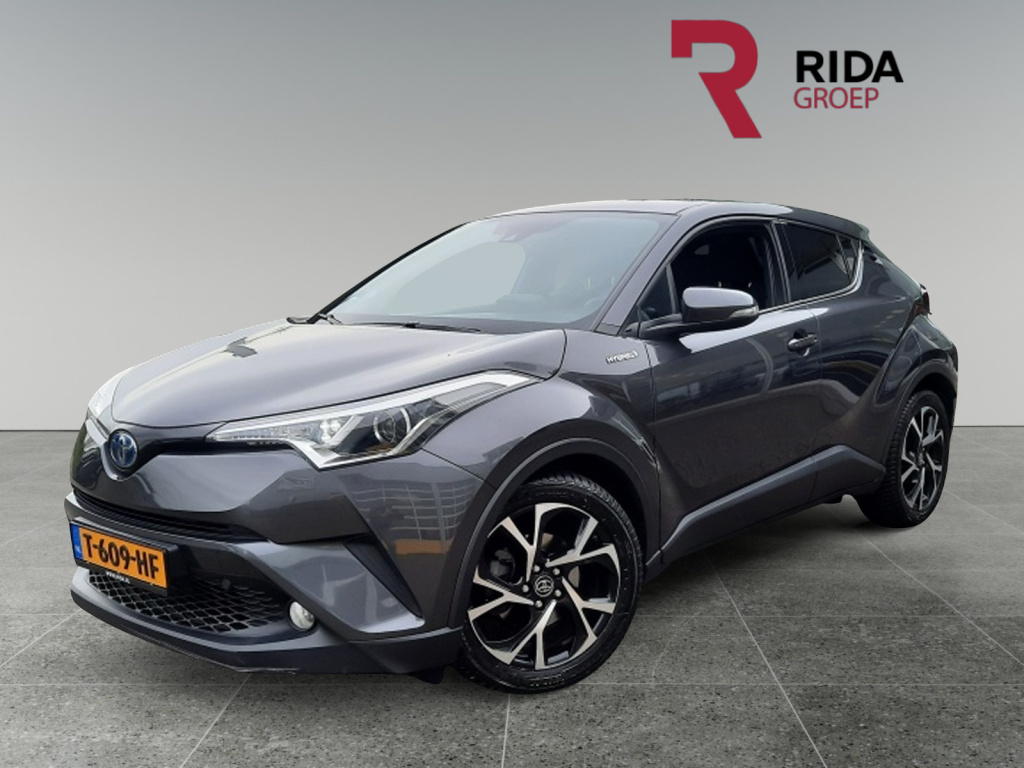 Toyota C-hr 1.8 hybrid bus intro