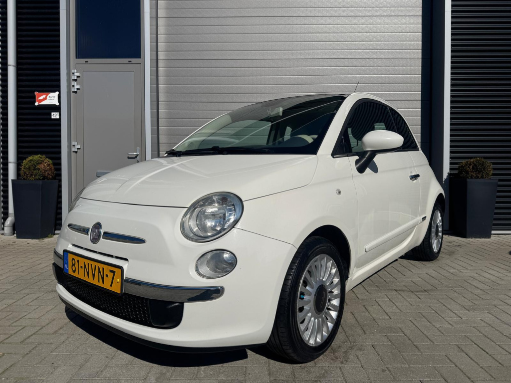 Fiat 500 1.2 lounge/automaat/nap/apk/airco