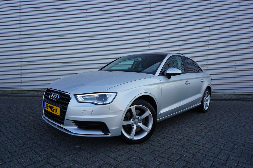 Audi A3 limousine 1.8 tfsi quattro ambition automaat panoramadak / leder / cruise / led / lm velgen