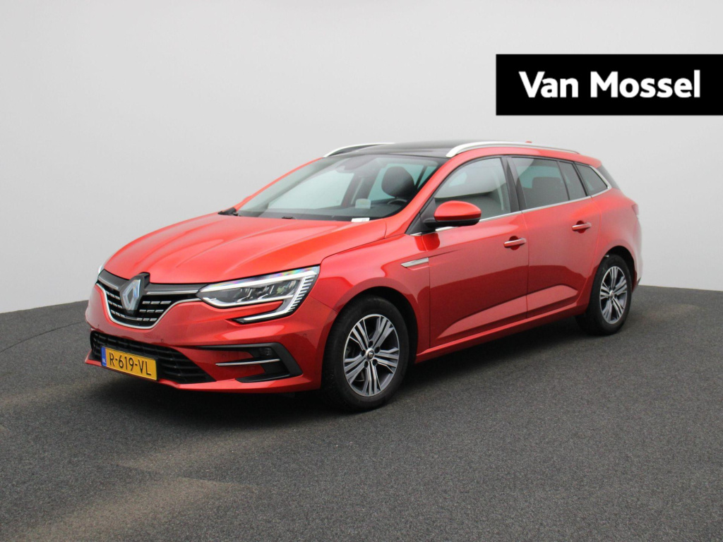 Renault Megane 1.3 tce intens | automaat | lmv | trekhaak | stoel verwarming | schuifdak | parkeer sensoren | camera | climate control | half leder