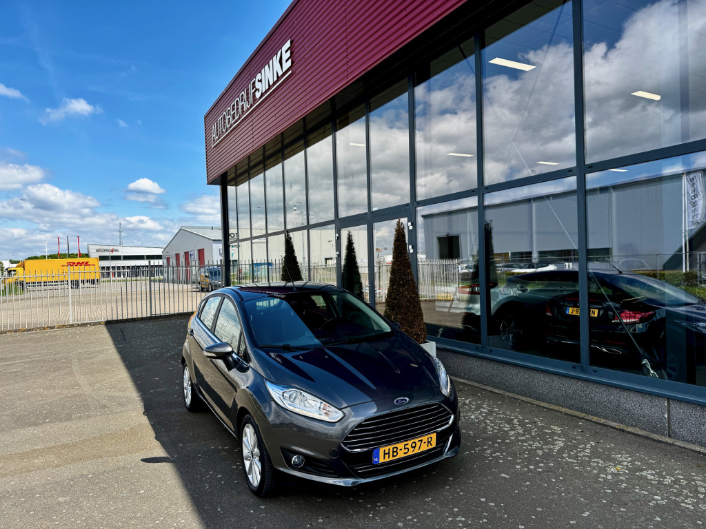 Ford Fiesta 1.0 ecoboost titanium ecc cruise