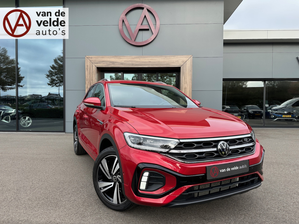 Volkswagen T-roc 1.5 tsi 150pk dsg r-line | camera | keyless | elek. achterklep | dode hoek | rijklaar incl. 1 jaar bovag garantie