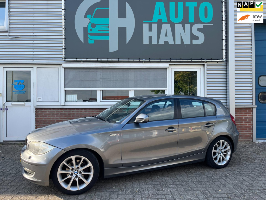 BMW 1 Serie 116i business line ultimate edition | m pakket | leder | trekhaak