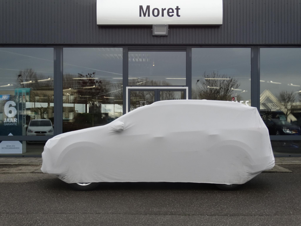 Mitsubishi Colt 1.6 hev first edition automaat