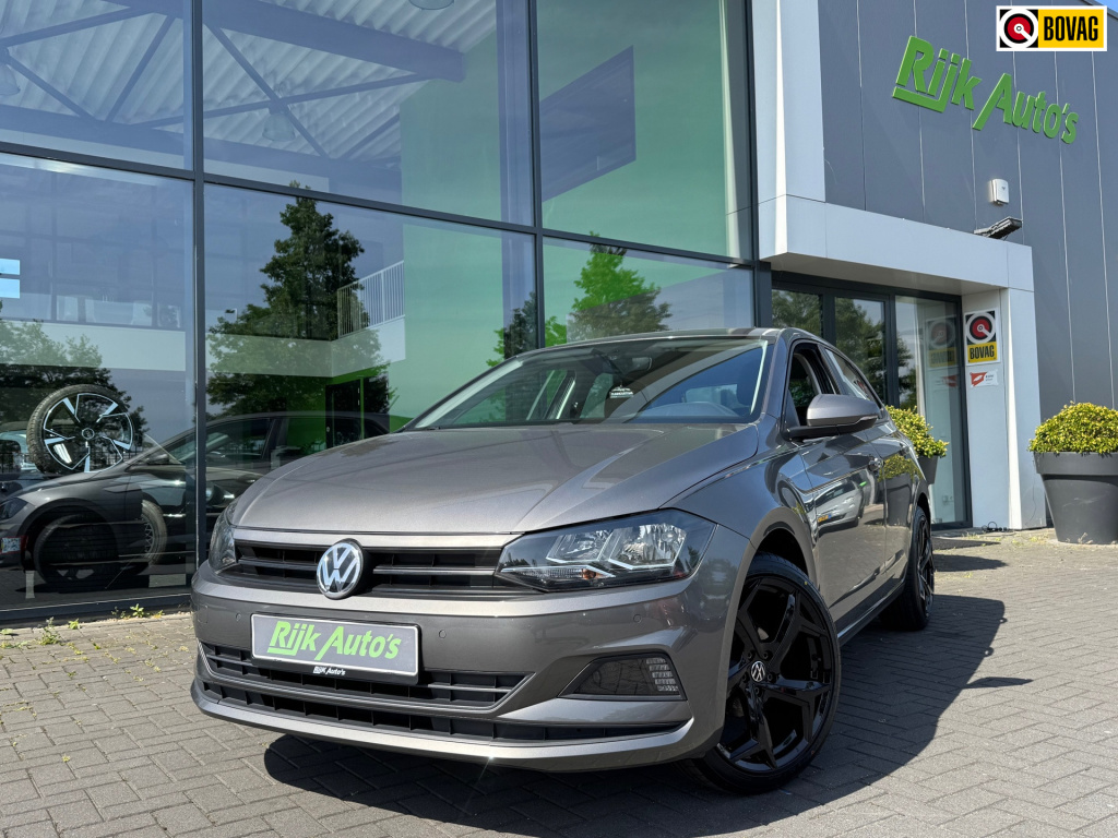 Volkswagen Polo 1.0 * carplay * cruise control * dab * navi