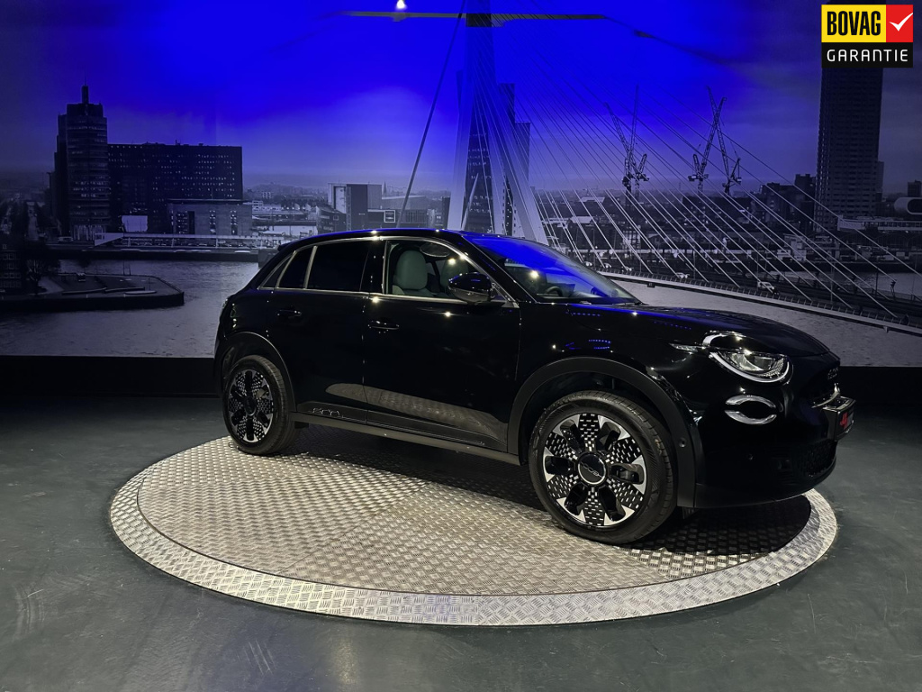 Fiat 600 1.2 hybrid la prima