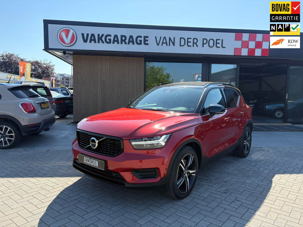 Volvo XC40 1.5 t5 twin engine r-design