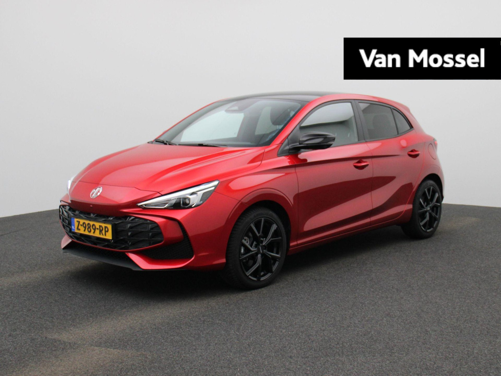 MG 3 1.5 hybrid luxury 17'' velgen | zwart dak & spiegels | privacy glass | full option