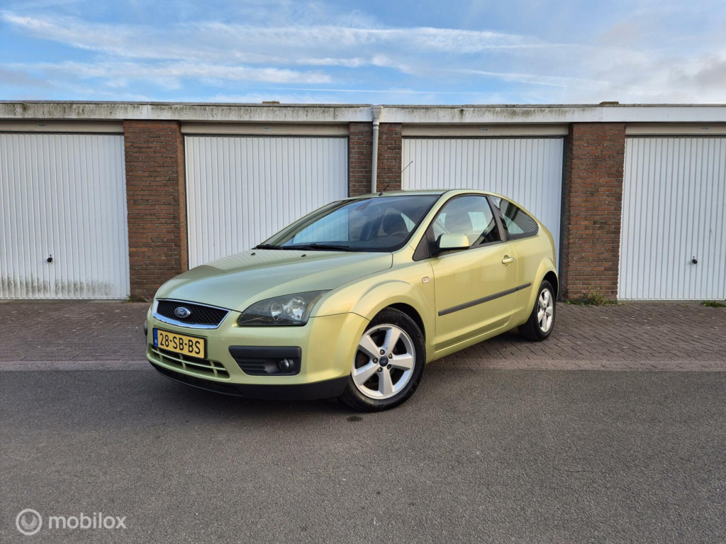 Ford Focus 1.6-16v futura / origineel nl / cruisecontrol