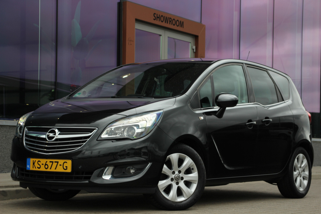 Opel Meriva 1.4 turbo blitz | camera | trekhaak | half leder |