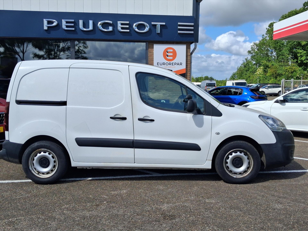 Peugeot Partner 1.5 bluehdi 100pk 650kg premium | airco, laadkasten, zijdeur r., parkeerhulp achter, bluetooth tel. carkit, tomttomnavigatiesysteem vast in a-stijl
