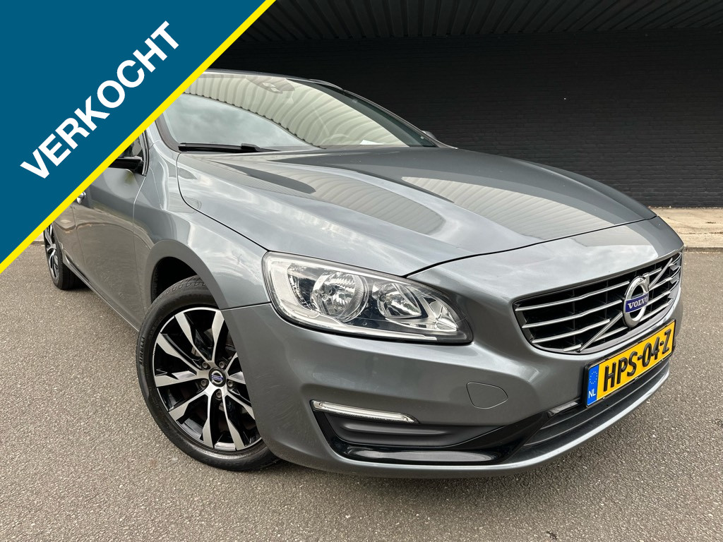 Volvo V60 2.0 t3 summum // 66.000km // dealeronderhouden //