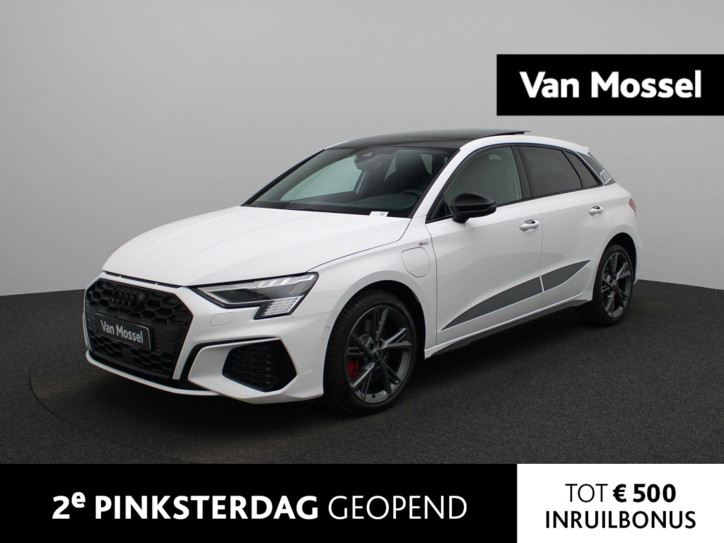 Audi A3 sportback 45 tfsi e s edition competition 245 pk | s-line | automaat | navigatie | camera | panoramadak | trekhaak | cruise control | climate control | stoelverwarming | virtual cockpit | led matrix | lichtmetalen velgen |...