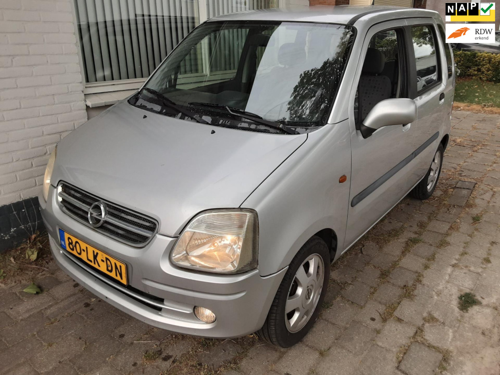 Opel Agila 1.2-16v elegance