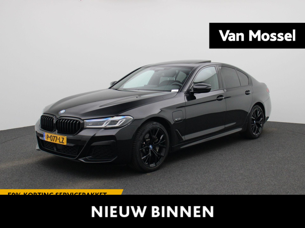 BMW 5 Serie 520e business edition plus | m-sport | automaat | schuifdak | trekhaak | virtual cockpit | leder | memory seats | lmv | navigatie | climate control | stoel verwarming | camera