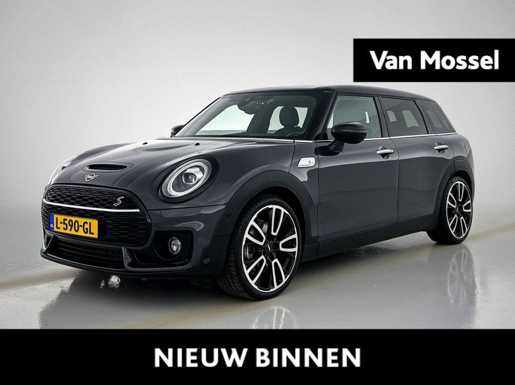 Mini Clubman 2.0 cooper s hammersmith | automaat | navigatie | apple carplay / android auto | heads-up display | vol leer | harman-kardon | achteruitrijcamera | stoelverwarming | climate control | sportonderstel | dab | lichtmetalen ve...