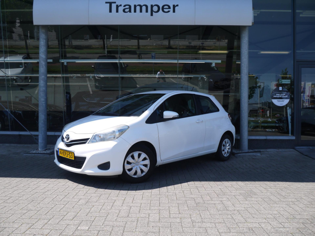 Toyota Yaris 1.0 vvt-i aspiration|achteruitrijcamera|rijklaar