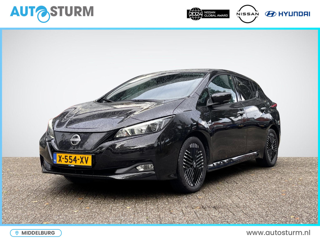 Nissan Leaf n-connecta 39 kwh | trekhaak | navigatie | stuur- + stoelverwarming | 360° camera | keyless entry | adapt. cruise control | rijklaarprijs!