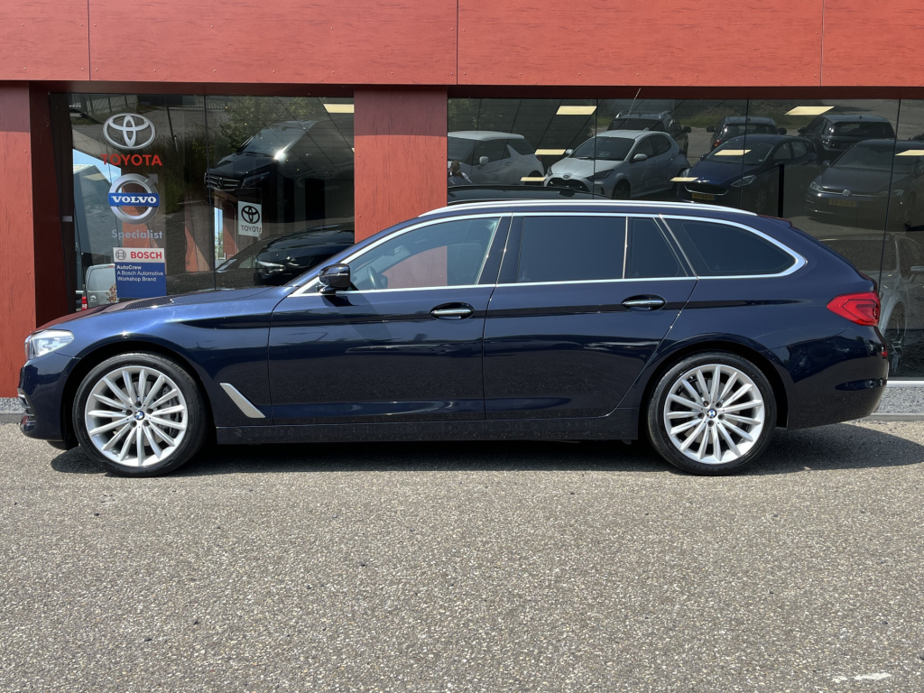 BMW 5 Serie touring 540i xdrive high executive memory aut. | navi | camera | leer | 19'' lmv | head-up