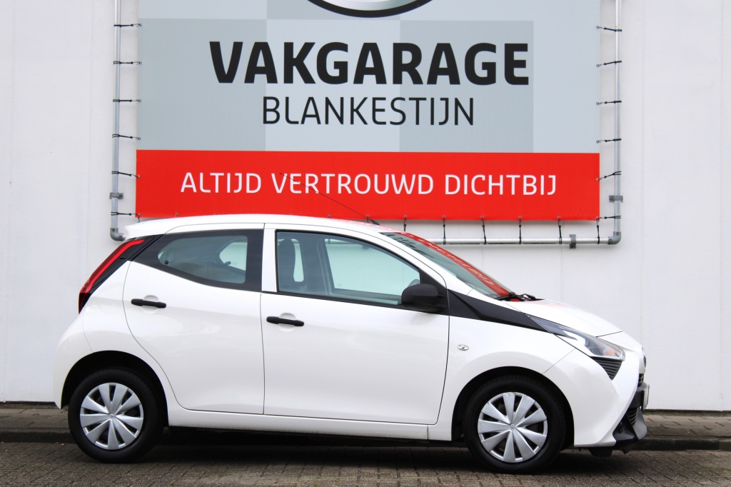 Toyota Aygo 1.0 vvt-i x-fun