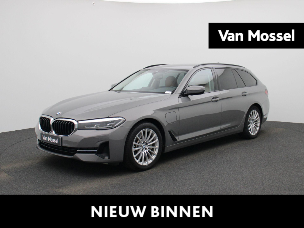 BMW 5 Serie touring 530e executive | automaat | leder | navigatie | stoel verwarming | cruise control | virtual cockpit | camera | climate control