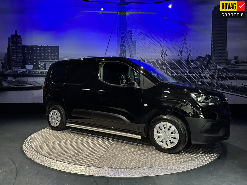 Opel Combo 1.5d l1h1 edition *navi*appconnect*camera*