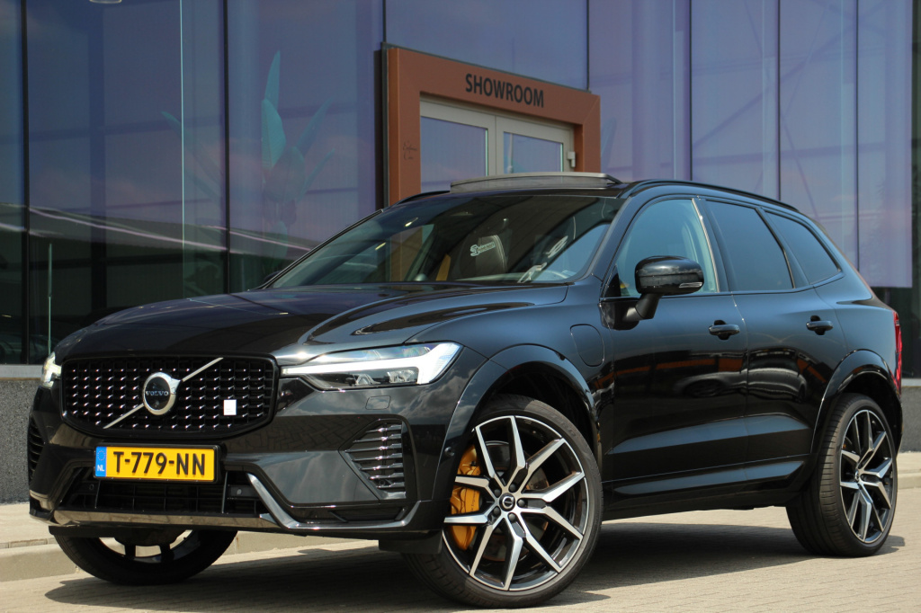 Volvo XC60 2.0 t8 awd polestar engineered | bowers & wilkins | 360 camera | elec. trekhaak