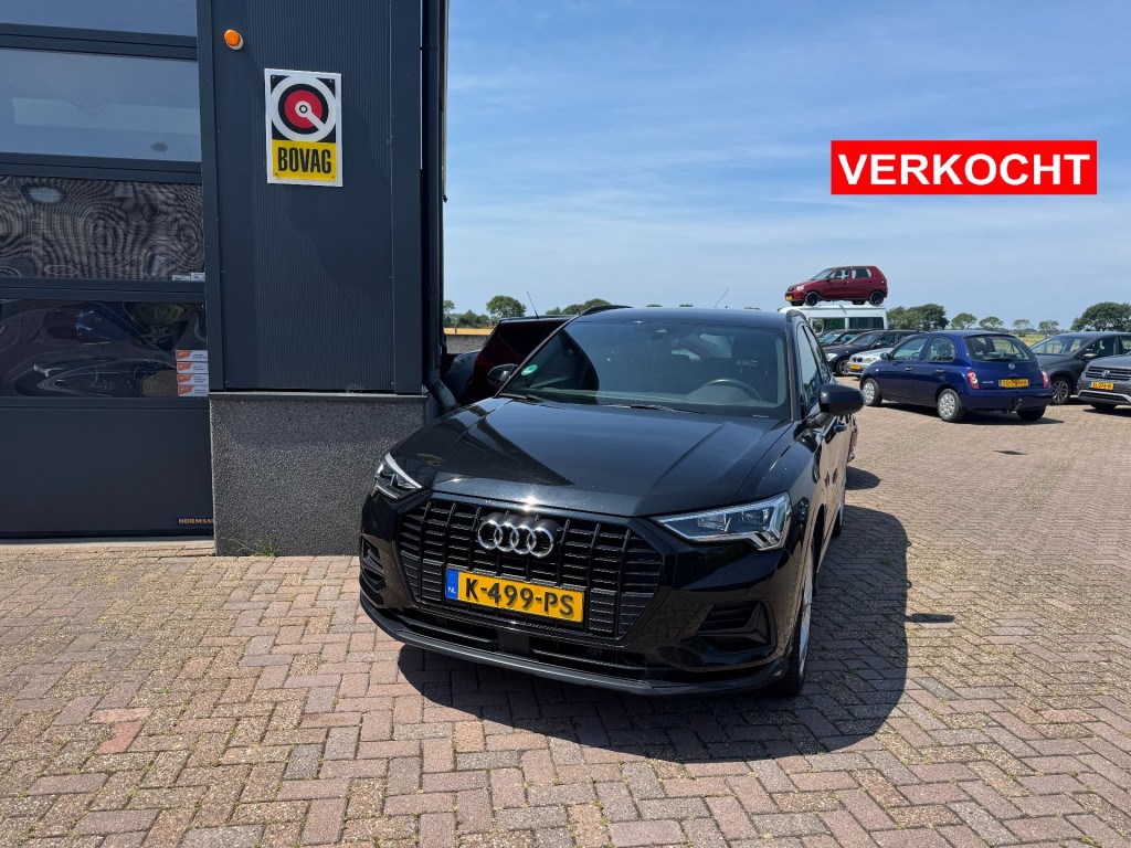 Audi Q3 35 tfsi business edition
