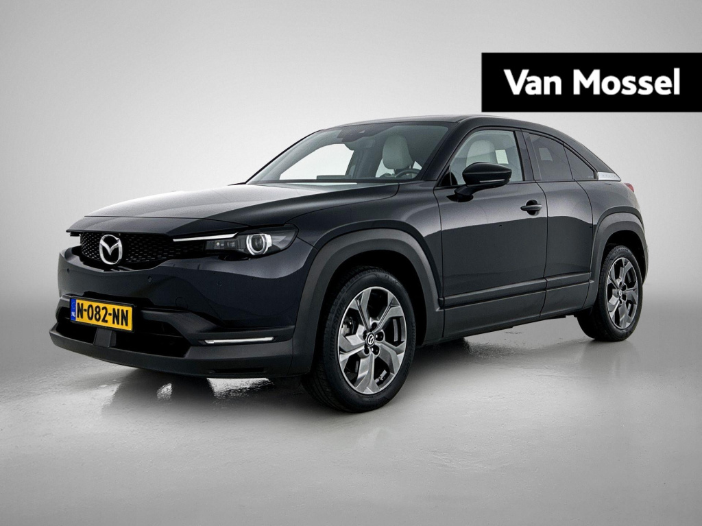 Mazda Mx-30 e-skyactiv 145 luxury 36 kwh | adaptieve cruise | head-up display | dodehoekdetectie | navigatie | apple carplay | premium audio | verwarmde stoelen | stuurwiel verwarmd | parkeersensoren | keyless entry | led koplampen | ...