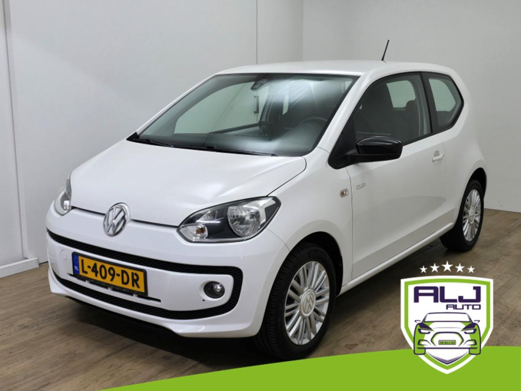 Volkswagen UP! 1.0 high up! bluemotion met cruisecontrol | unieke uitvoering! | tweedehands volkswagen up in wit | navi | airco |