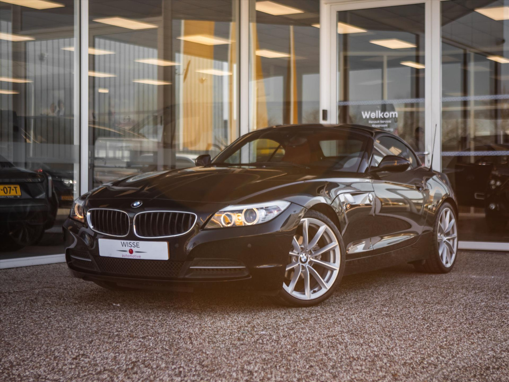 BMW Z4 sdrive23i 204pk executive | leder | stoelverwarming | navigatie | pdc