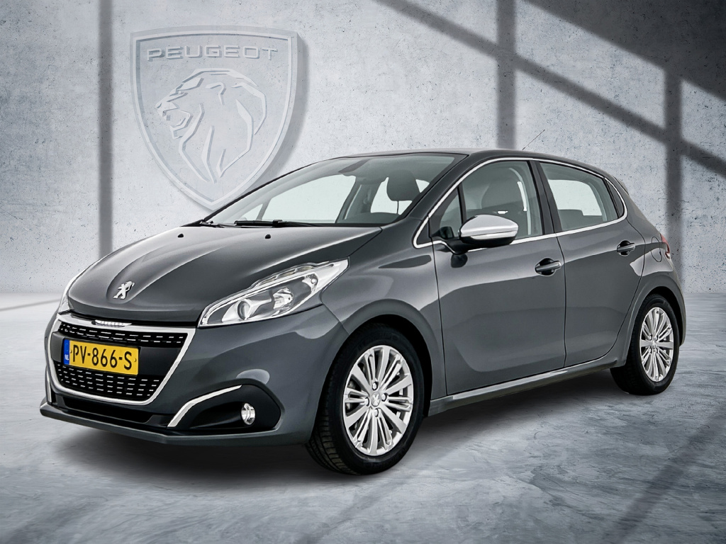 Peugeot 208 82pk allure | rijklaar | navi | parkeersensoren | trekhaak vast