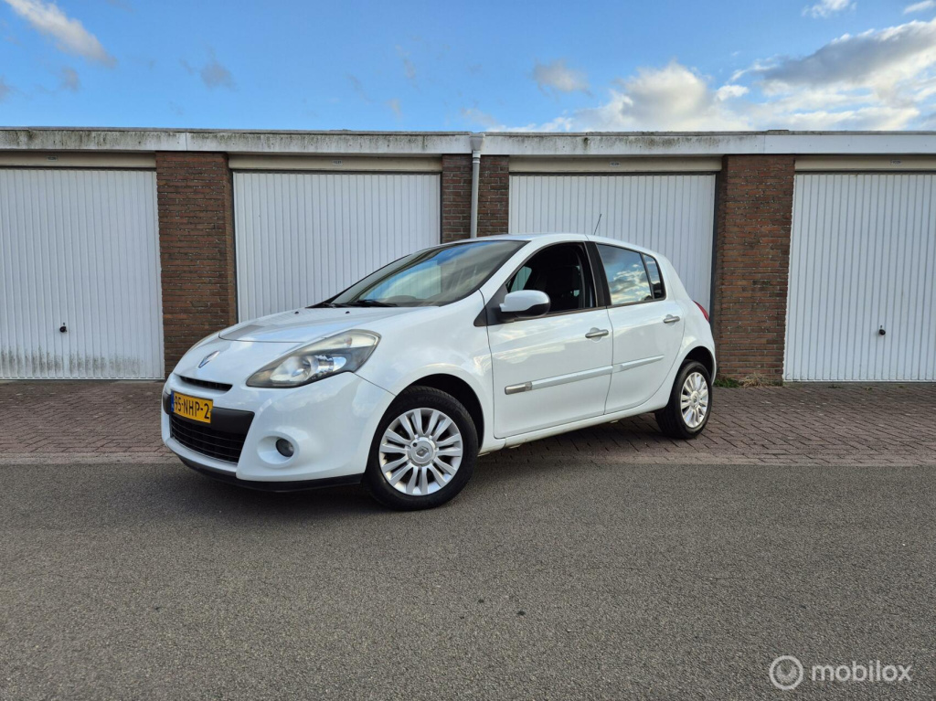 Renault Clio 1.2 authentique/ origineel nl / 5-deurs / cruisecontrol