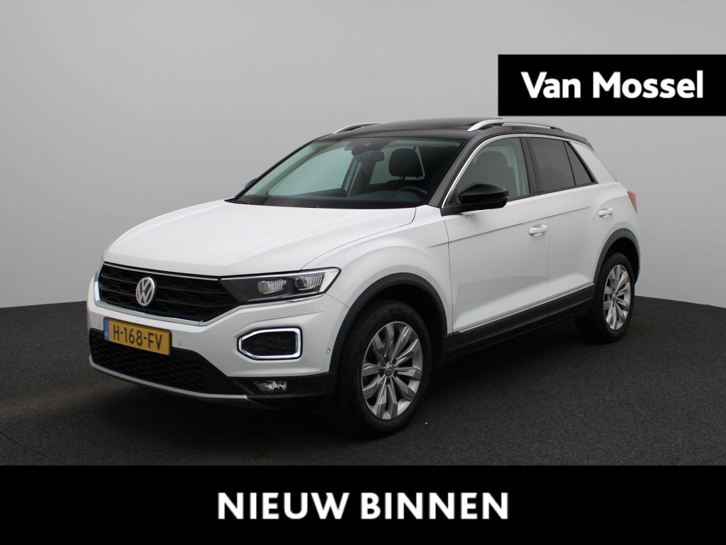 Volkswagen T-roc 1.0 tsi style business | lmv | panorama dak | navigatie | camera | parkeer sensoren | elec. achterklep | airco | cruise control | apple carplay | dab