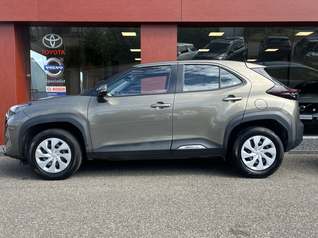Toyota Yaris Cross 1.5 hybrid comfort | carplay | camera | acc | climate