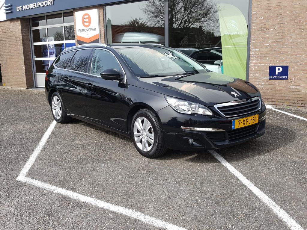 Peugeot 308 sw 1.2 pt-130pk s&s blue l. executive | navigatie | cruise & climate control | parkeersensoren | panoramadak | bluetooth | lm-velgen