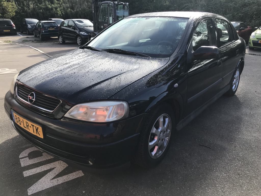Opel Astra 1.6-16v njoy