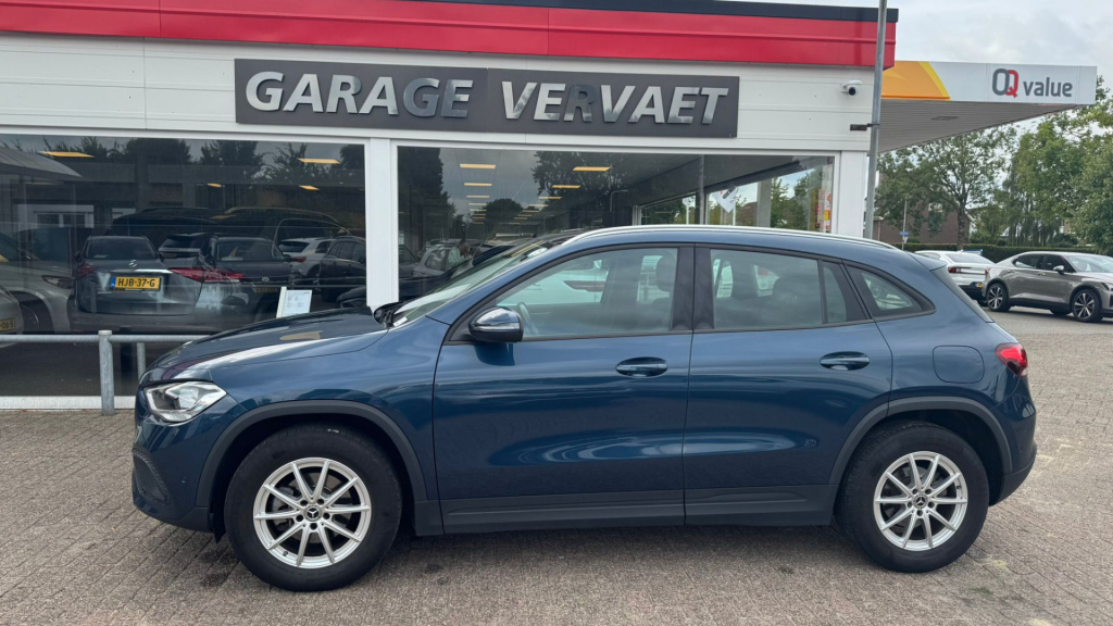 Mercedes-Benz Gla-klasse 180 business solution