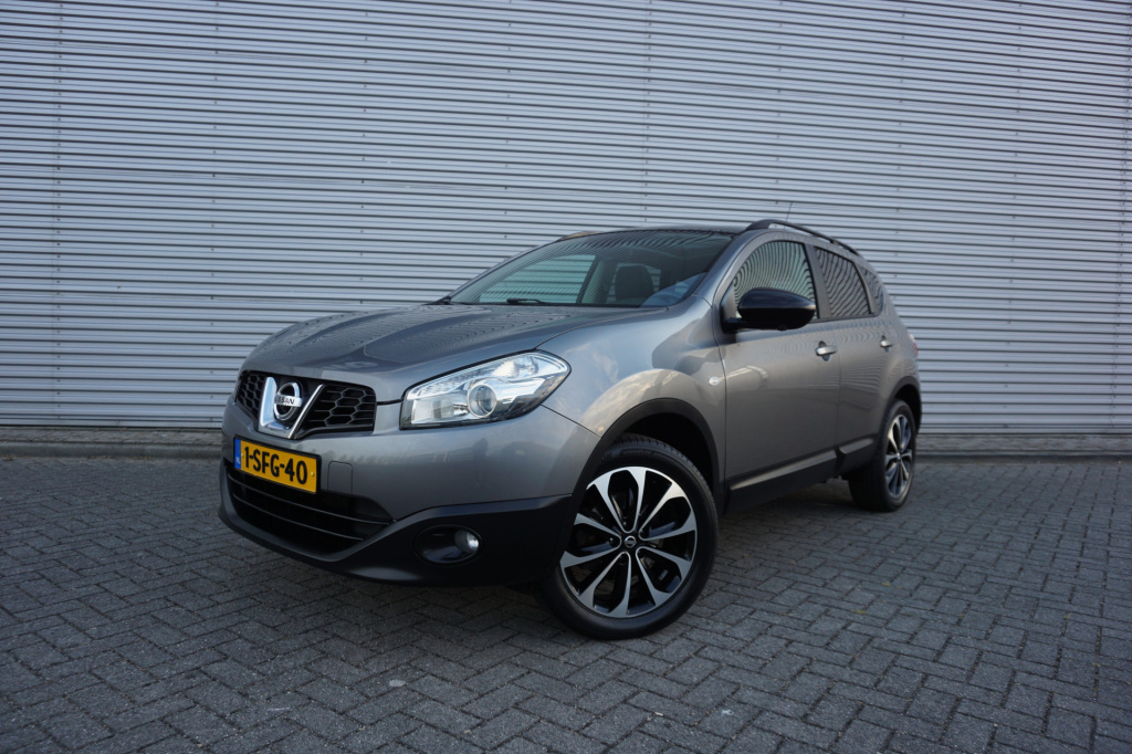 Nissan Qashqai 1.6 360 airco / navi / camera / cruise / elektr. ramen / lm velgen / nap