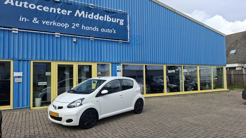 Toyota Aygo 1.0 12v comfort navigator